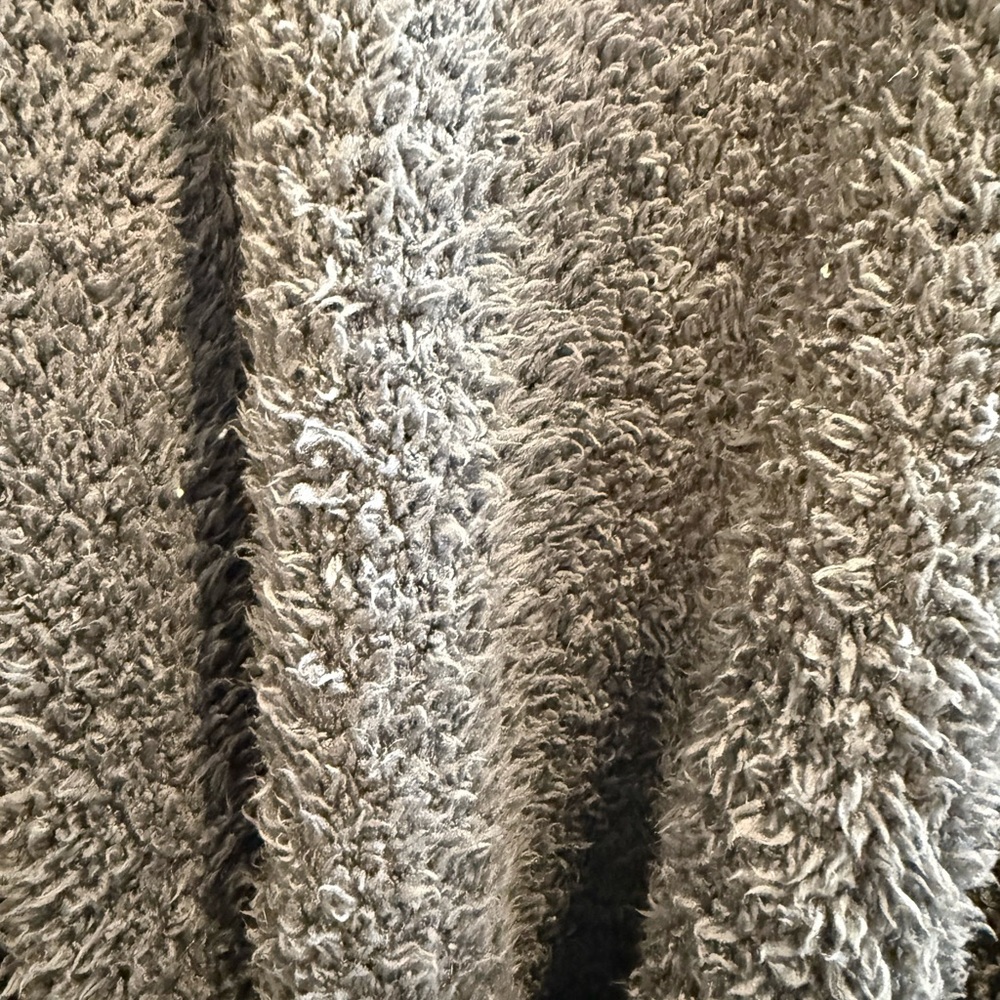 Barefoot Dreams Fleece Robe - Picture 5 of 5